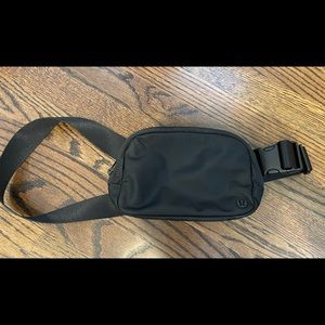 Lulu lemon Belt Bag